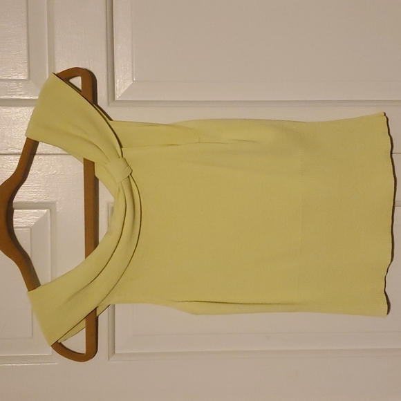 Spring/Summer Skirt with matching top - Picture 9 of 13